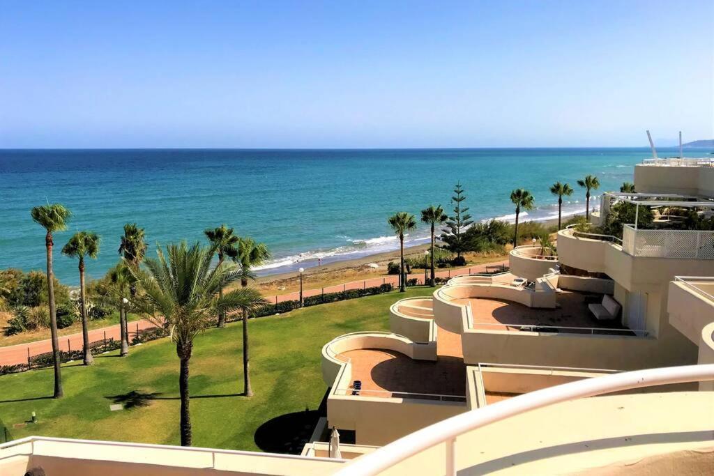 Penthouse Bermuda Beach 2 Естепона Екстер'єр фото
