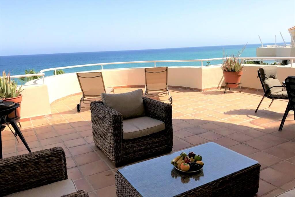 Penthouse Bermuda Beach 2 Естепона Екстер'єр фото
