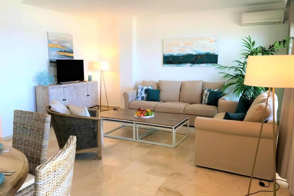 Penthouse Bermuda Beach 2 Естепона Екстер'єр фото